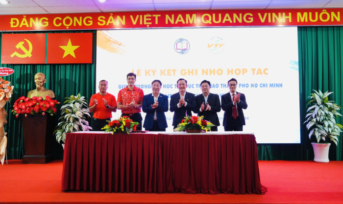 USH – Lễ ký kết hợp tác giữa Trường Đại học TDTT TP. Hồ Chí với Liên đoàn Quần vợt Việt Nam và Liên đoàn Võ thuật tổng hợp Việt Nam.