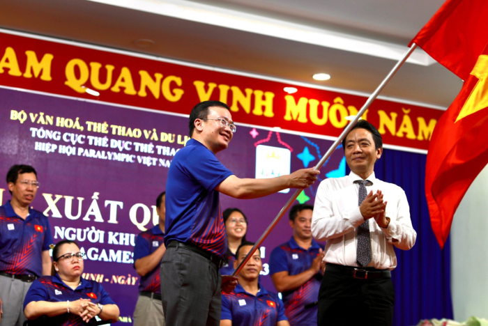 Chiều 17/5, tại Trung tâm huấn luyện Thể dục thể thao TP. HCM đã diễn ra Lễ xuất quân Đoàn thể thao người khuyết tật Việt Nam tham dự ASEAN Para Games 12.