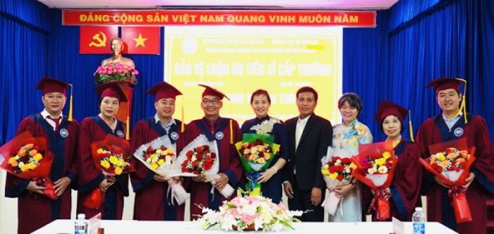 Nghiên cứu sinh Chu Vương Thìn bảo vệ thành công Luận án Tiến sĩ cấp Trường.