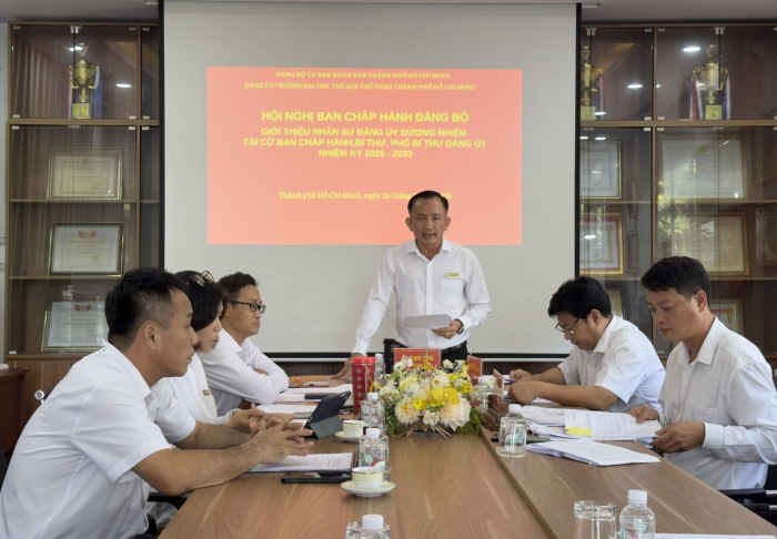 ĐẢNG BỘ TRƯỜNG ĐẠI HỌC THỂ DỤC THỂ THAO TP. HỒ CHÍ MINH TỔ CHỨC HỘI NGHỊ TRIỂN KHAI CÔNG TÁC CHUẨN BỊ ĐẠI HỘI ĐẢNG BỘ TRƯỜNG NHIỆM KỲ 2025 – 2030.