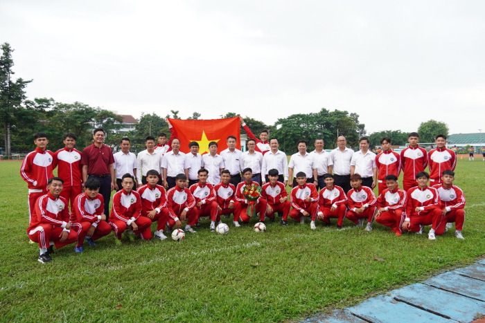 ĐỘI TUYỂN BÓNG ĐÁ TRƯỜNG ĐẠI HỌC THỂ DỤC THỂ THAO TP. HỒ CHÍ MINH: BẤT BẠI VÒNG LOẠI, THẲNG TIẾN VÒNG CHUNG KẾT GIẢI BÓNG ĐÁ SINH VIÊN TOÀN QUỐC CÚP TV360 NĂM 2025