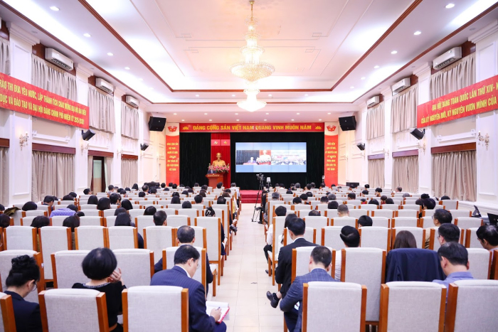 Toàn ngành giáo dục quán triệt, triển khai Nghị quyết 71-NQ/TW