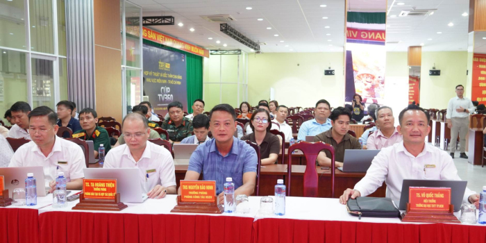 TRƯỜNG ĐẠI HỌC THỂ DỤC THỂ THAO TP. HỒ CHÍ MINH TỔ CHỨC LỚP TẬP HUẤN, BỒI DƯỠNG VỀ CHUYỂN ĐỔI SỐ VÀ ỨNG DỤNG TRÍ TUỆ NHÂN TẠO (AI)