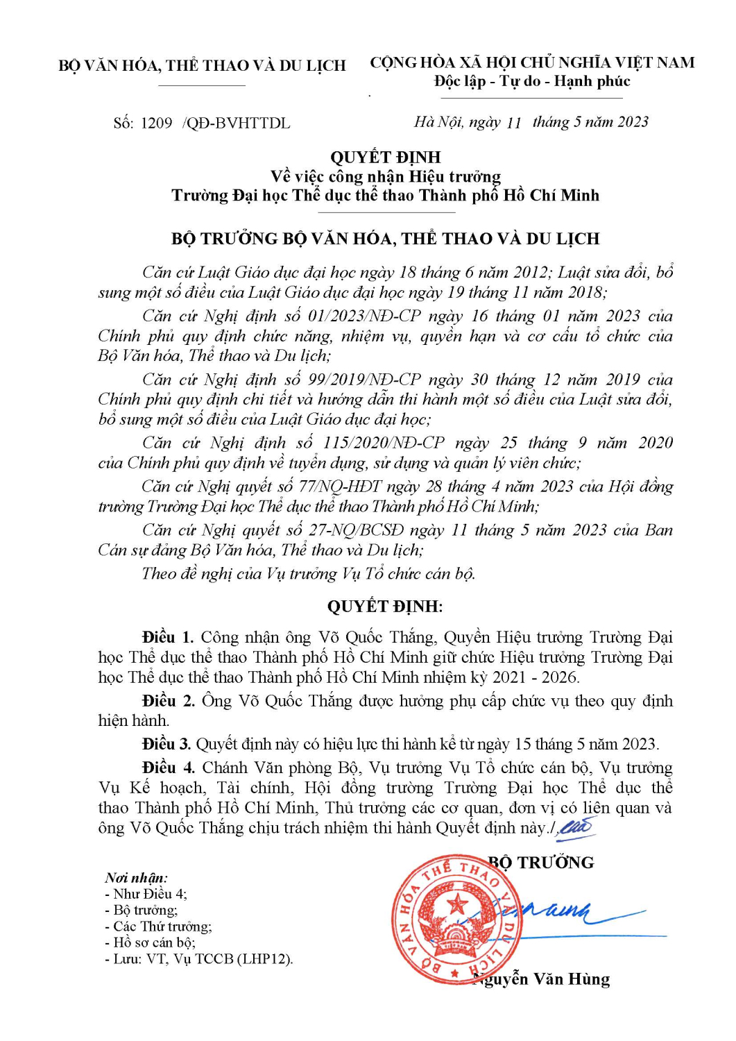 QD cong nhan Hieu truong Truong DH TDTT TPHCM (Vo Quoc Thang) Page 1